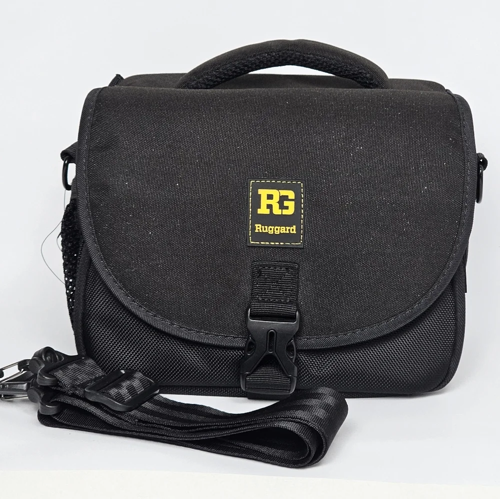 Ruggard Commando 25 DSLR Shoulder Bag, Water Repellent, Camera/Lens Storage, EUC